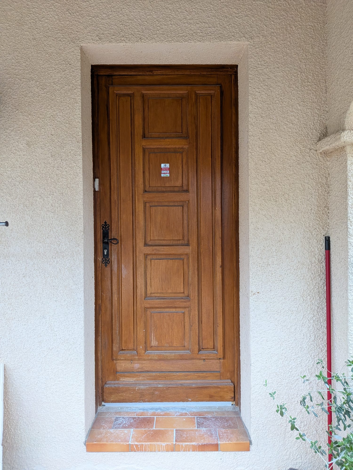 Porte d'entrée sur mesure — Castelnau-le-Lez — détail 2