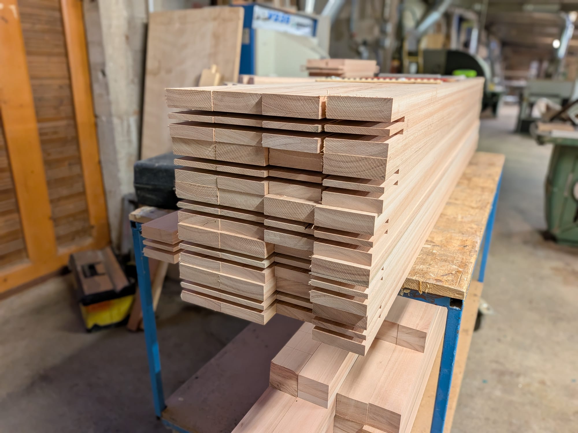 Bois massif en stock